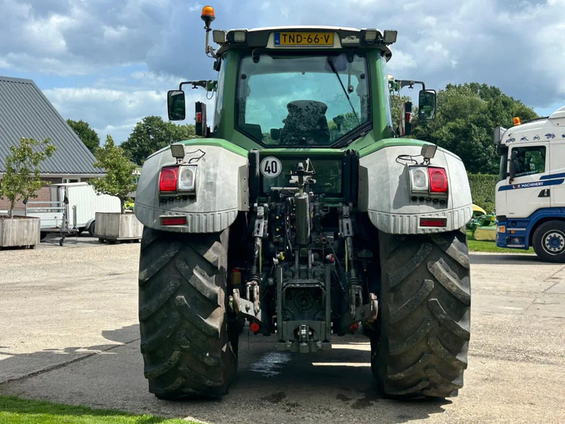Fendt 822 VARIO Fendt Fendt vario 822 - Traktorius: foto 4 Fendt 822 VARIO Fendt Fendt vario 822 - Traktorius: foto 4
