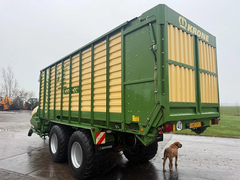 Krone ZX 450 GL Ladewagen 1996 vrachten! Opraapwagen - Žemės ūkio technika: foto 4 Krone ZX 450 GL Ladewagen 1996 vrachten! Opraapwagen - Žemės ūkio technika: foto 4