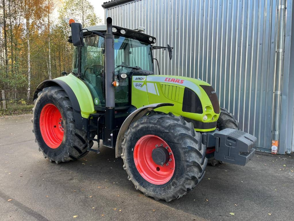 Claas Arion 640 CIS - Traktorius: foto 1 Claas Arion 640 CIS - Traktorius: foto 1