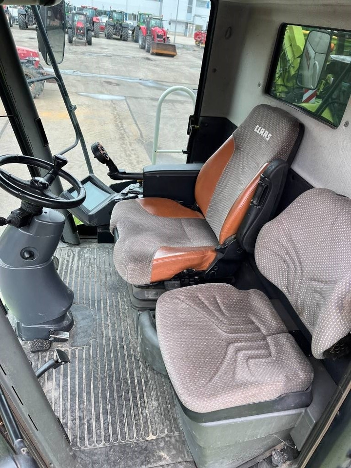 Derliaus nuėmimo kombainas Claas Lexion 540 C: foto 9