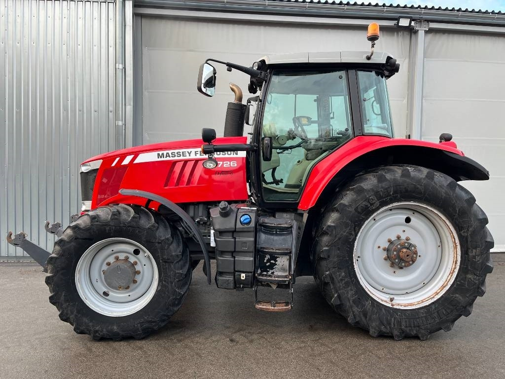 Massey Ferguson 7726 D6 - Traktorius: foto 2 Massey Ferguson 7726 D6 - Traktorius: foto 2