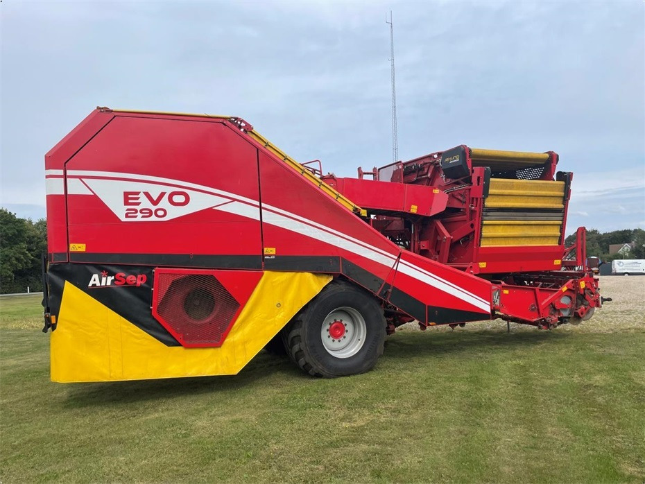 Grimme
EVO 290 AirSep - Bulvių kombainas: foto 1 Grimme
EVO 290 AirSep - Bulvių kombainas: foto 1