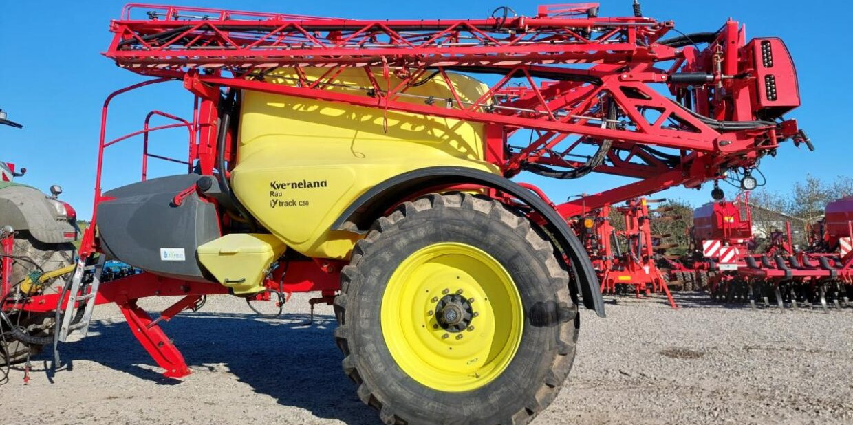 Kverneland Ixtrack C50 - 30 m - Prikabinamas purkštuvas: foto 1 Kverneland Ixtrack C50 - 30 m - Prikabinamas purkštuvas: foto 1