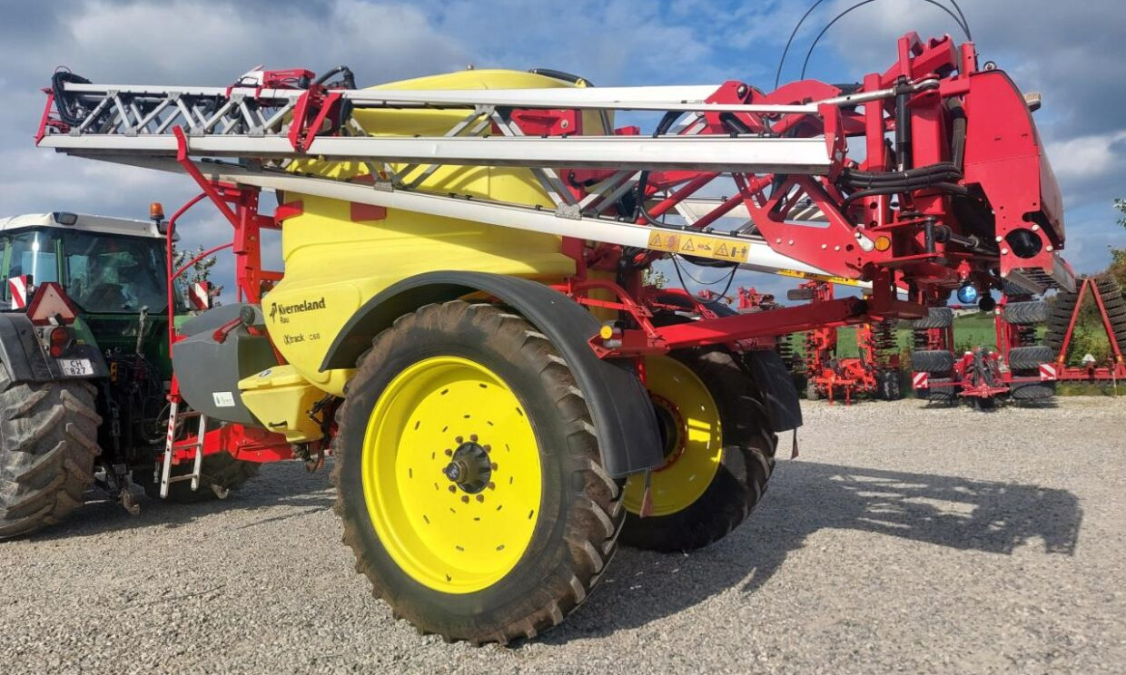Kverneland Ixtrack C60 - 28m Alubom - Prikabinamas purkštuvas: foto 4 Kverneland Ixtrack C60 - 28m Alubom - Prikabinamas purkštuvas: foto 4