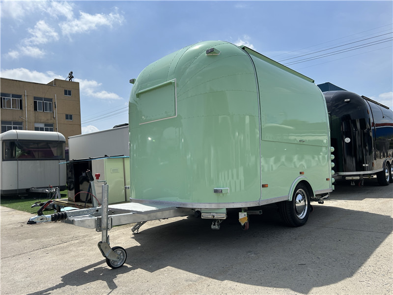 BBQ Burger Food Truck Pizza Food Trailer - Prekybinė priekaba: foto 5 BBQ Burger Food Truck Pizza Food Trailer - Prekybinė priekaba: foto 5