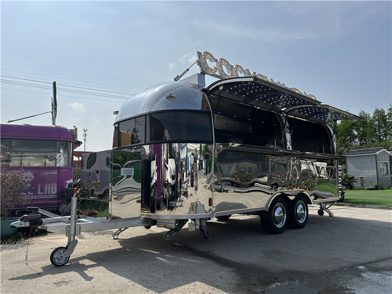 Cocktails Food Trailer Airstream Beer Food Truck - Prekybinė priekaba: foto 2 Cocktails Food Trailer Airstream Beer Food Truck - Prekybinė priekaba: foto 2