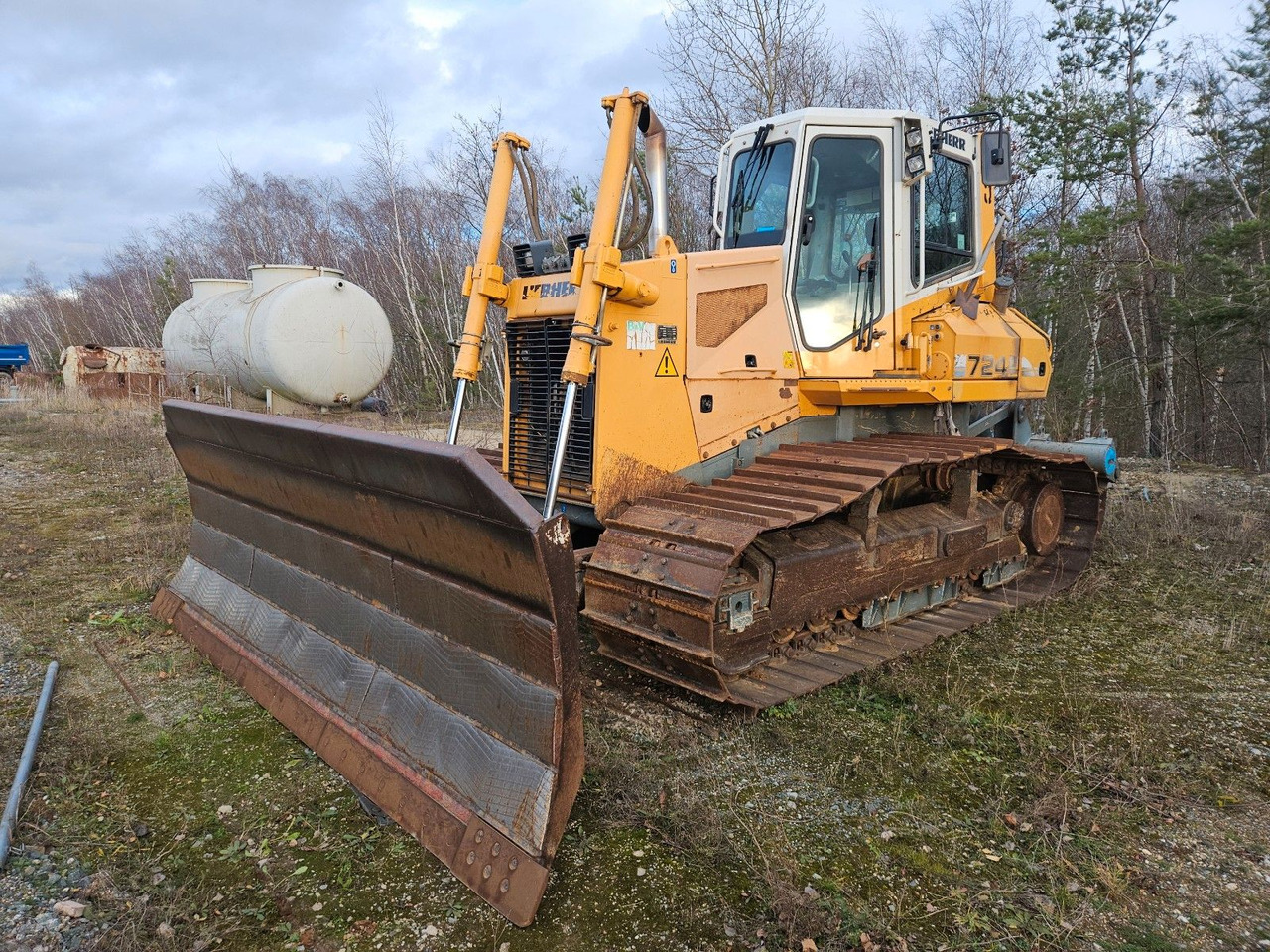Liebherr PR 724 LGP mit Heckaufreißer, Moorlaufwerk - Buldozeris: foto 1 Liebherr PR 724 LGP mit Heckaufreißer, Moorlaufwerk - Buldozeris: foto 1