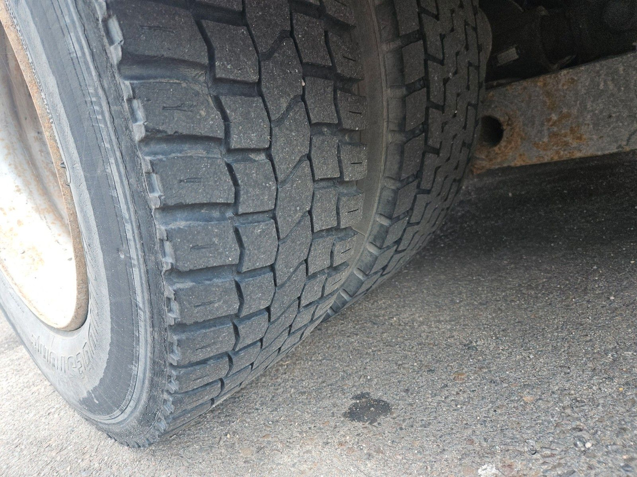 Mercedes-Benz Atego 1224 mit Ladebordwand - Furgonas sunkvežimis: foto 4 Mercedes-Benz Atego 1224 mit Ladebordwand - Furgonas sunkvežimis: foto 4