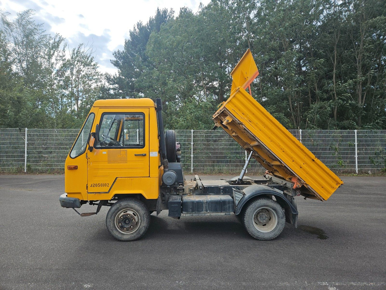 Multicar M26 Dreiseitenkipper 4x4 - Mažas savivartis: foto 2 Multicar M26 Dreiseitenkipper 4x4 - Mažas savivartis: foto 2