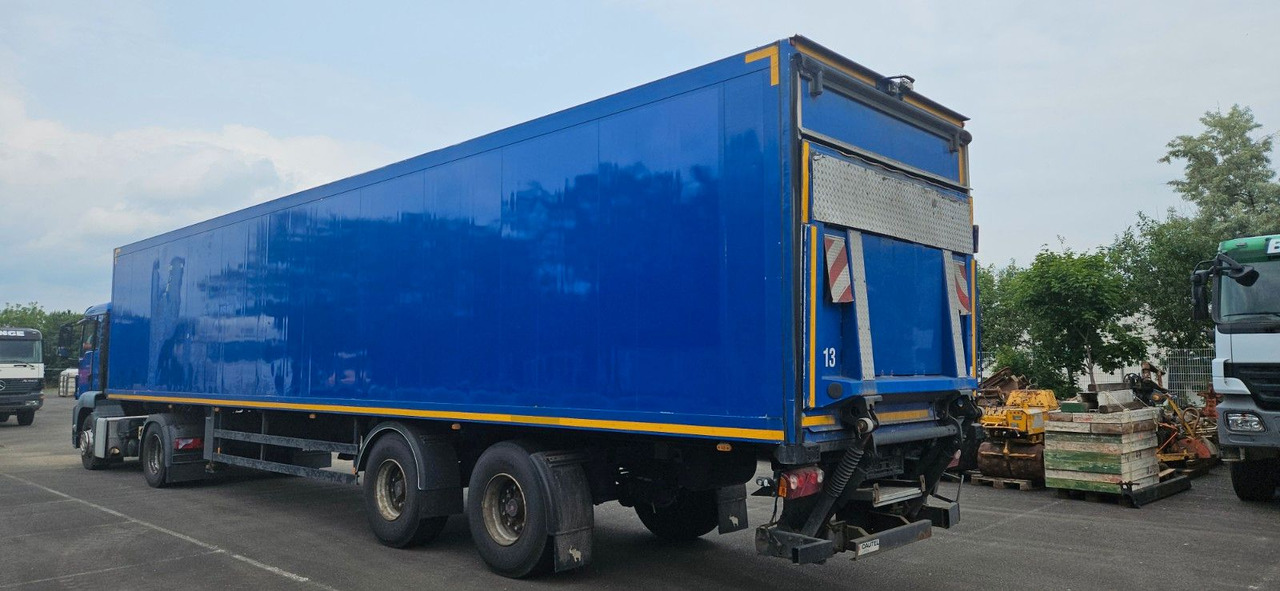 Schmitz Cargobull Kühlkoffer ThermoKing mit Ladebordwand - Refrižeratorius puspriekabė: foto 3 Schmitz Cargobull Kühlkoffer ThermoKing mit Ladebordwand - Refrižeratorius puspriekabė: foto 3