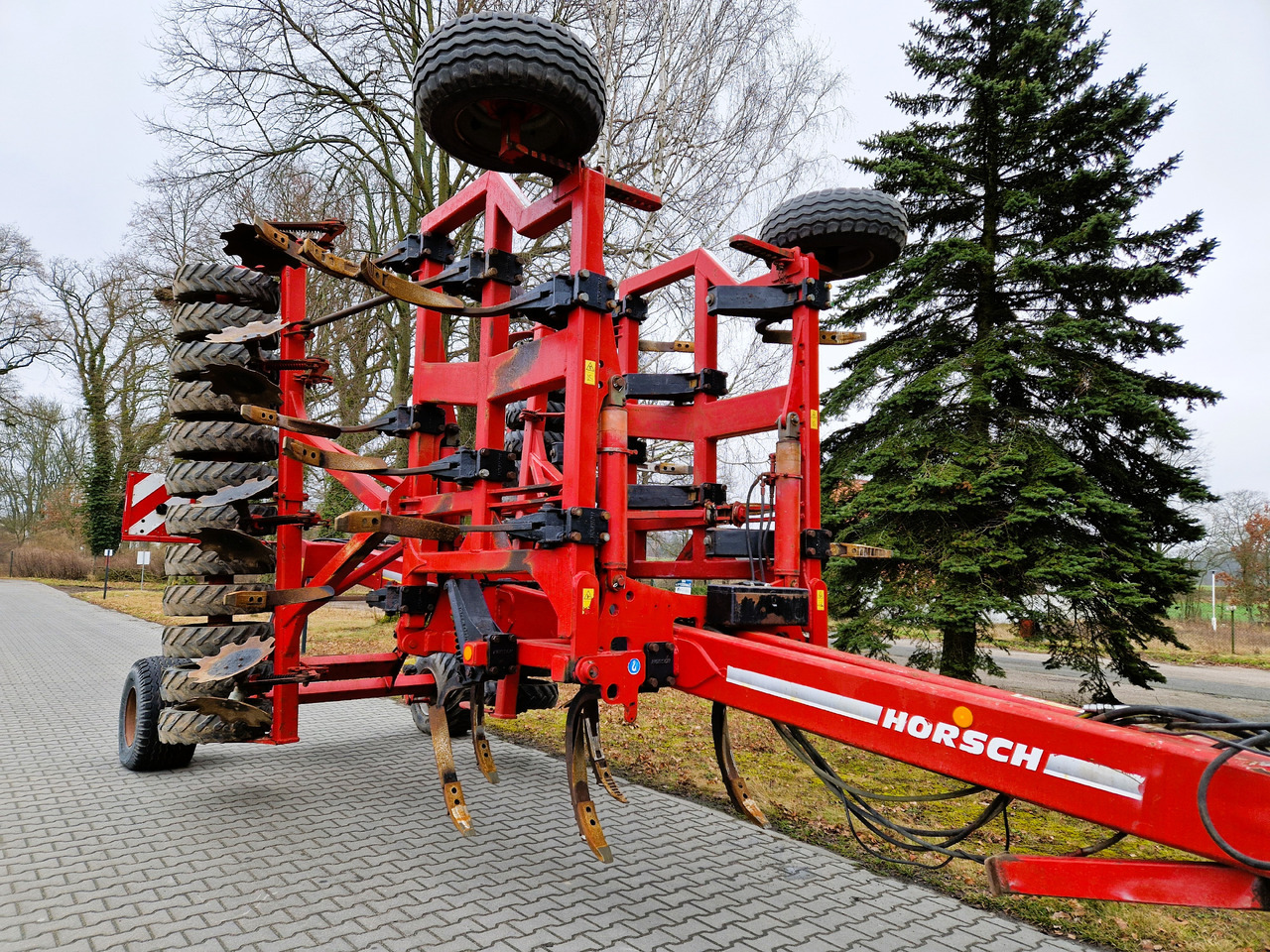 HORSCH Terrano 6 FX - Žemės dirbimo technika: foto 2 HORSCH Terrano 6 FX - Žemės dirbimo technika: foto 2