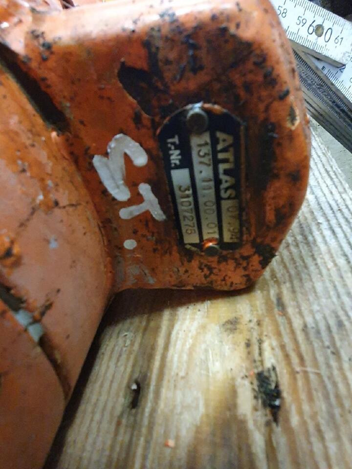 Atlas 1404 - Hidraulinis cilindras - Statybinė technika: foto 5 Atlas 1404 - Hidraulinis cilindras - Statybinė technika: foto 5