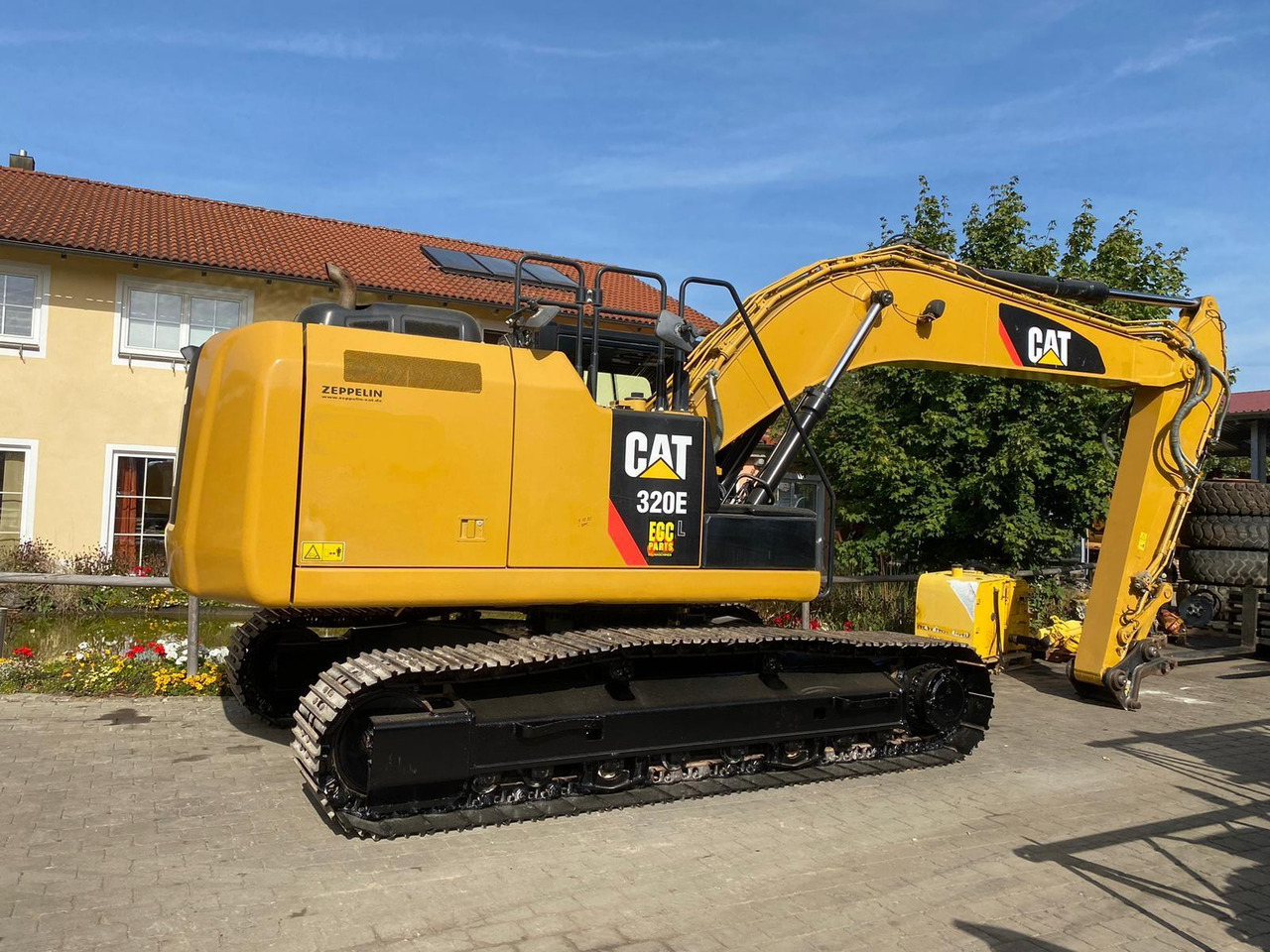 Vikšrinis ekskavatorius Caterpillar CAT 320 EL: foto 1