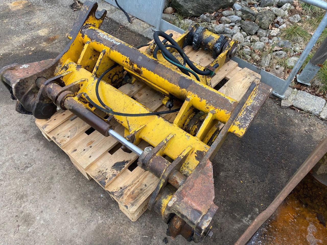 Furukawa 320E - Greita jungtis: foto 4 Furukawa 320E - Greita jungtis: foto 4