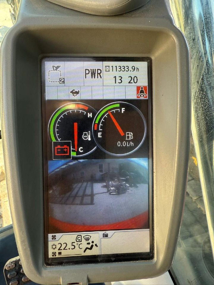 Hitachi KLS 350-5 - Vikšrinis ekskavatorius: foto 2 Hitachi KLS 350-5 - Vikšrinis ekskavatorius: foto 2