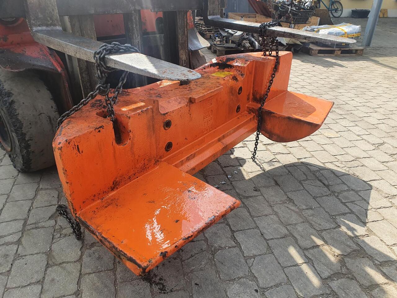 Hitachi ZW 220 - Atsvara - Ratinis krautuvas: foto 3 Hitachi ZW 220 - Atsvara - Ratinis krautuvas: foto 3