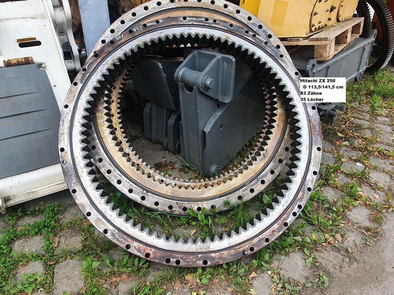 Hitachi ZX 250 LC N 3 - Pasukimo žiedas - Statybinė technika: foto 1 Hitachi ZX 250 LC N 3 - Pasukimo žiedas - Statybinė technika: foto 1