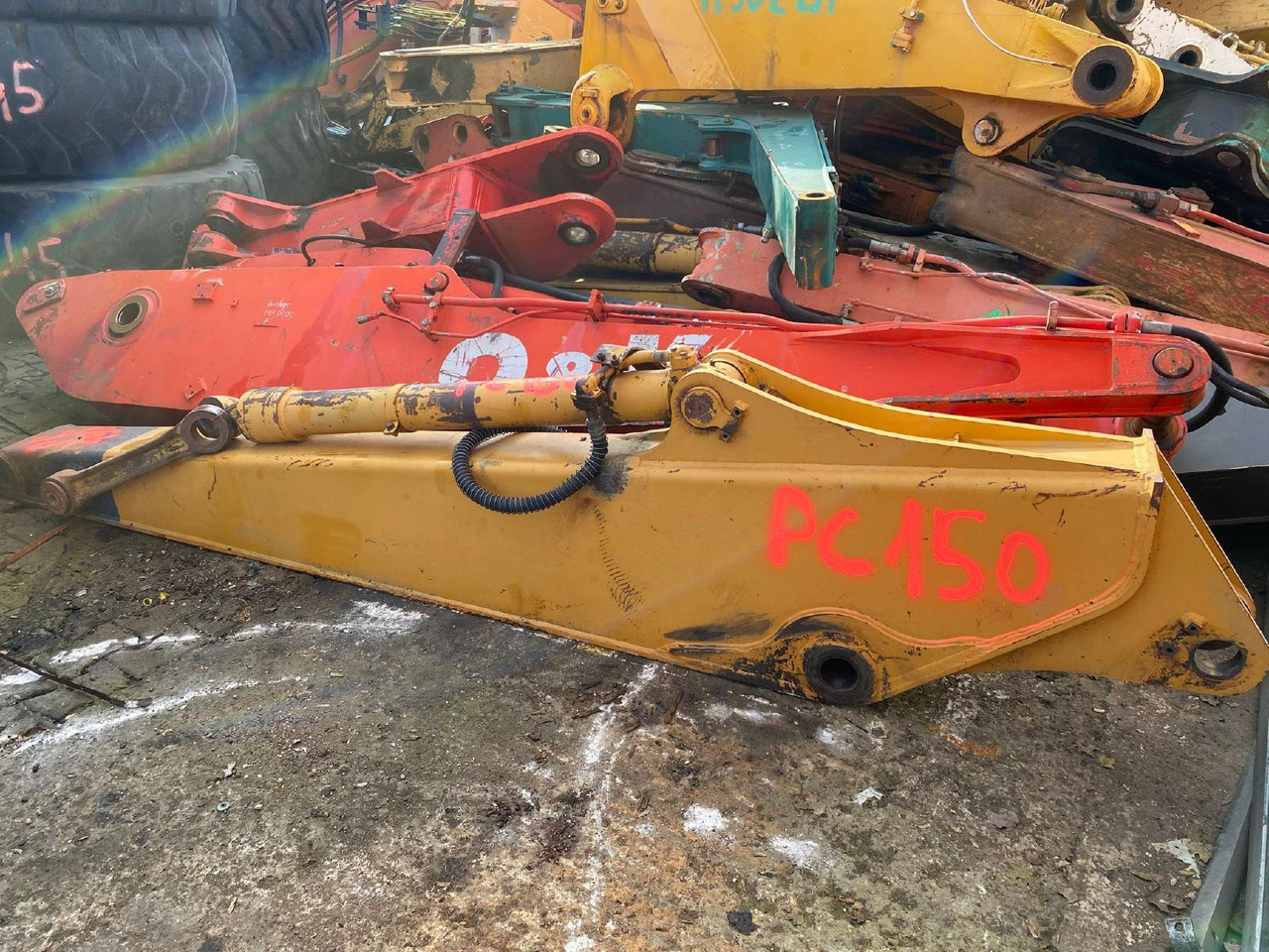 Komatsu PC 150 - Strėlė: foto 1 Komatsu PC 150 - Strėlė: foto 1