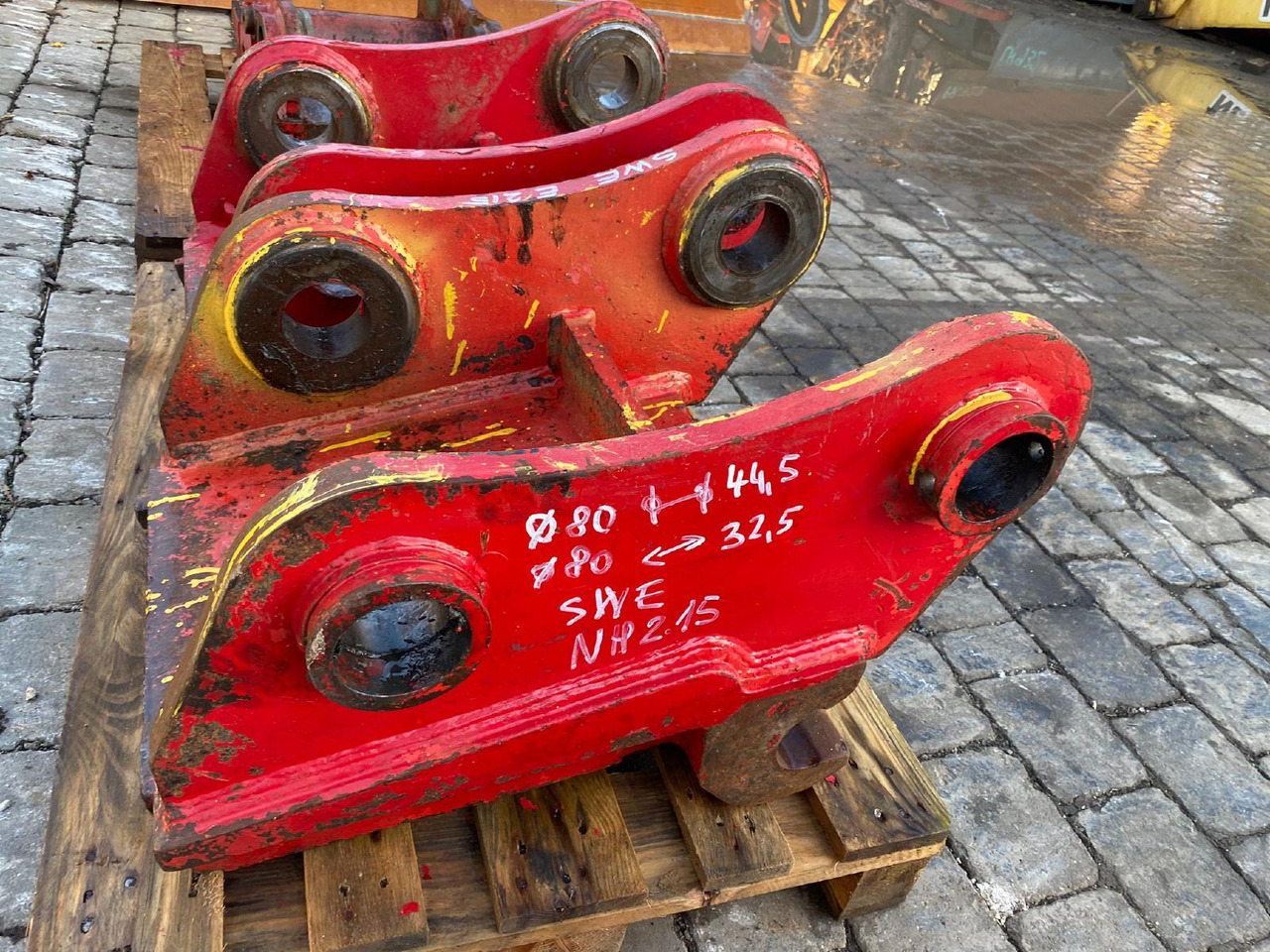 Lehnhof SW F aus New Holland E 215 - Greita jungtis: foto 1 Lehnhof SW F aus New Holland E 215 - Greita jungtis: foto 1