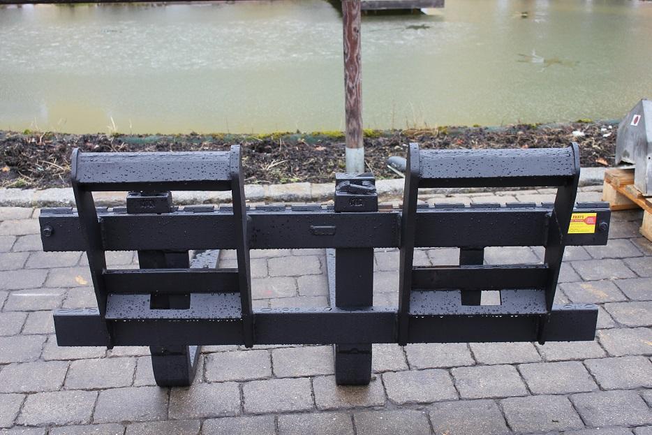 Liebherr L 507 - Šakės - Ratinis krautuvas: foto 4 Liebherr L 507 - Šakės - Ratinis krautuvas: foto 4