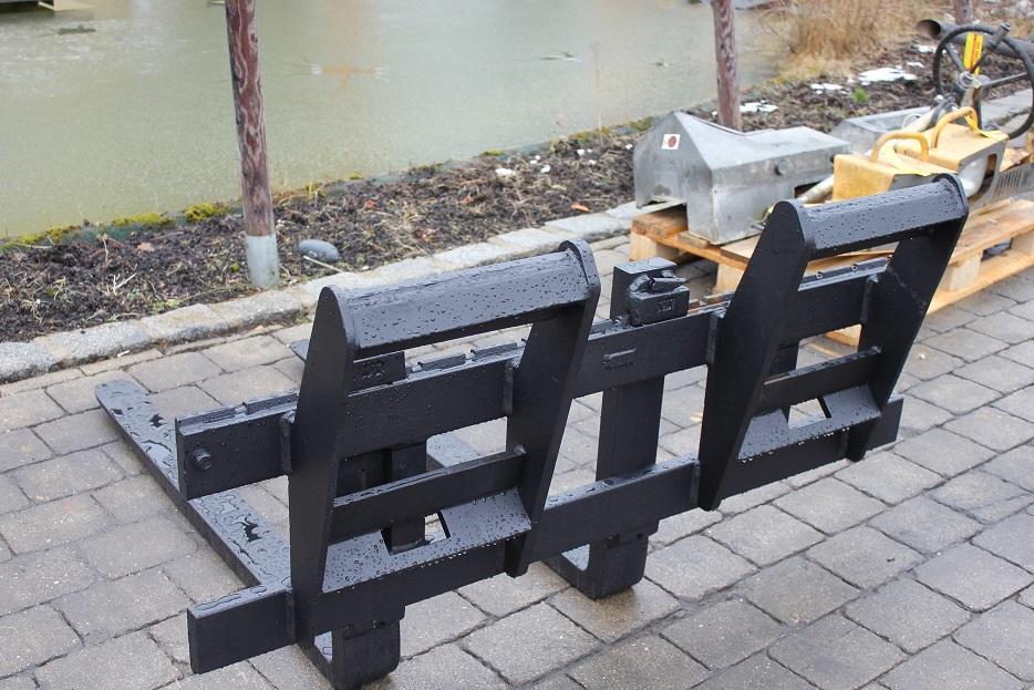 Liebherr L 507 - Šakės - Ratinis krautuvas: foto 3 Liebherr L 507 - Šakės - Ratinis krautuvas: foto 3