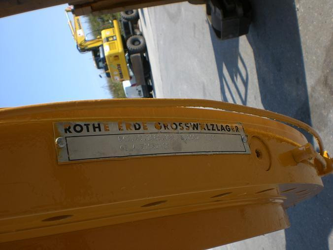 Liebherr R 912 LC Litronik - Pasukimo žiedas - Statybinė technika: foto 4 Liebherr R 912 LC Litronik - Pasukimo žiedas - Statybinė technika: foto 4