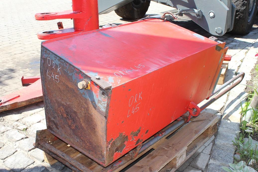 O&K L 45 - Degalų bakas - Ratinis krautuvas: foto 2 O&K L 45 - Degalų bakas - Ratinis krautuvas: foto 2