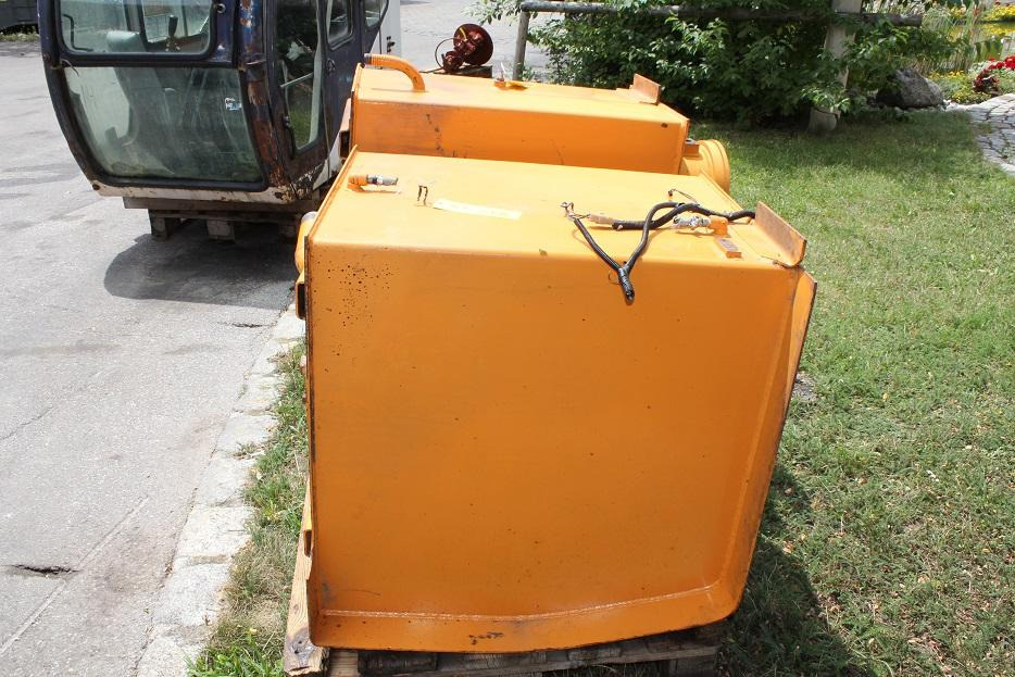 Samsung SE 130 LC - Hidraulinis bakas - Statybinė technika: foto 3 Samsung SE 130 LC - Hidraulinis bakas - Statybinė technika: foto 3