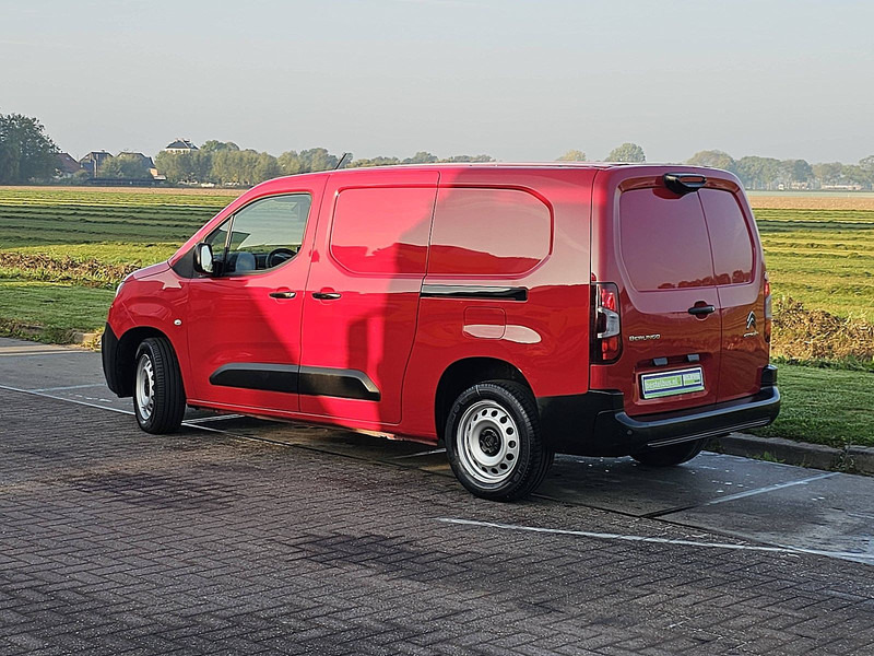 Citroën Berlingo 1.2 XL 130 AUT. 34 dkm. - Furgonas su krovinių dėže: foto 5 Citroën Berlingo 1.2 XL 130 AUT. 34 dkm. - Furgonas su krovinių dėže: foto 5