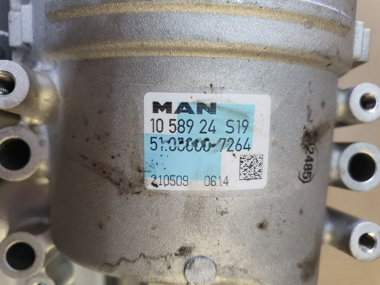 Mann-Filter MAN EURO 6 TGA TGX MAN TGX / TGS Euro 6 truck - Alyvos filtras - Sunkvežimis: foto 5 Mann-Filter MAN EURO 6 TGA TGX MAN TGX / TGS Euro 6 truck - Alyvos filtras - Sunkvežimis: foto 5