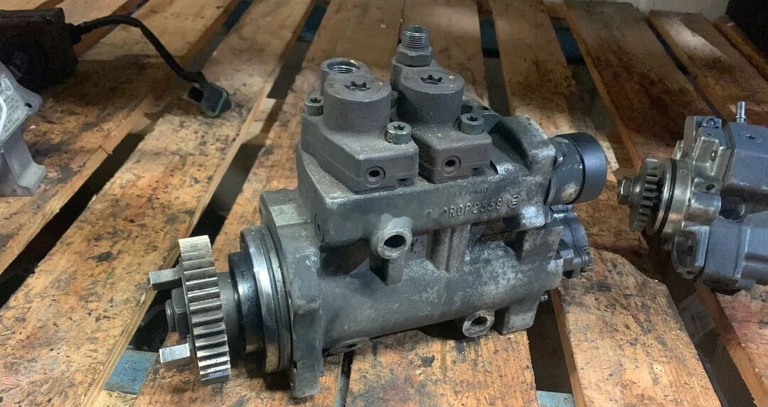 Mercedes-Benz MERCEDES ACTROS MP4 0445020236 Mercedes-Benz - Kuro siurblys - Sunkvežimis: foto 1 Mercedes-Benz MERCEDES ACTROS MP4 0445020236 Mercedes-Benz - Kuro siurblys - Sunkvežimis: foto 1