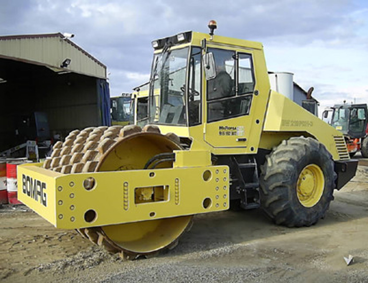 Autopropulsado Bomag BW 219PDH·3 - Kompaktorius: foto 1 Autopropulsado Bomag BW 219PDH·3 - Kompaktorius: foto 1
