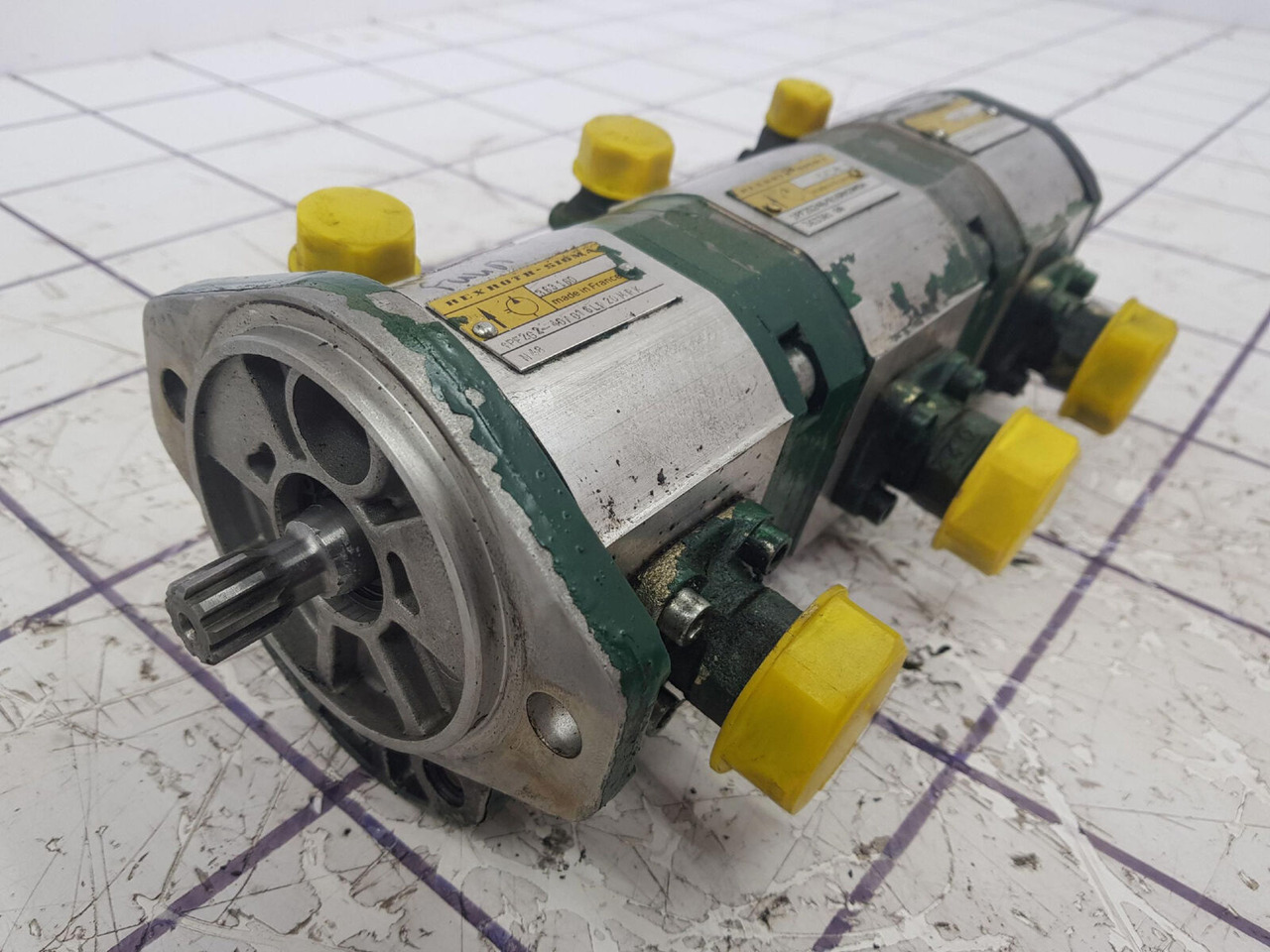 FAUN ATF 30-2 3 way gear pump - Hidraulinis siurblys - Kranas: foto 2 FAUN ATF 30-2 3 way gear pump - Hidraulinis siurblys - Kranas: foto 2