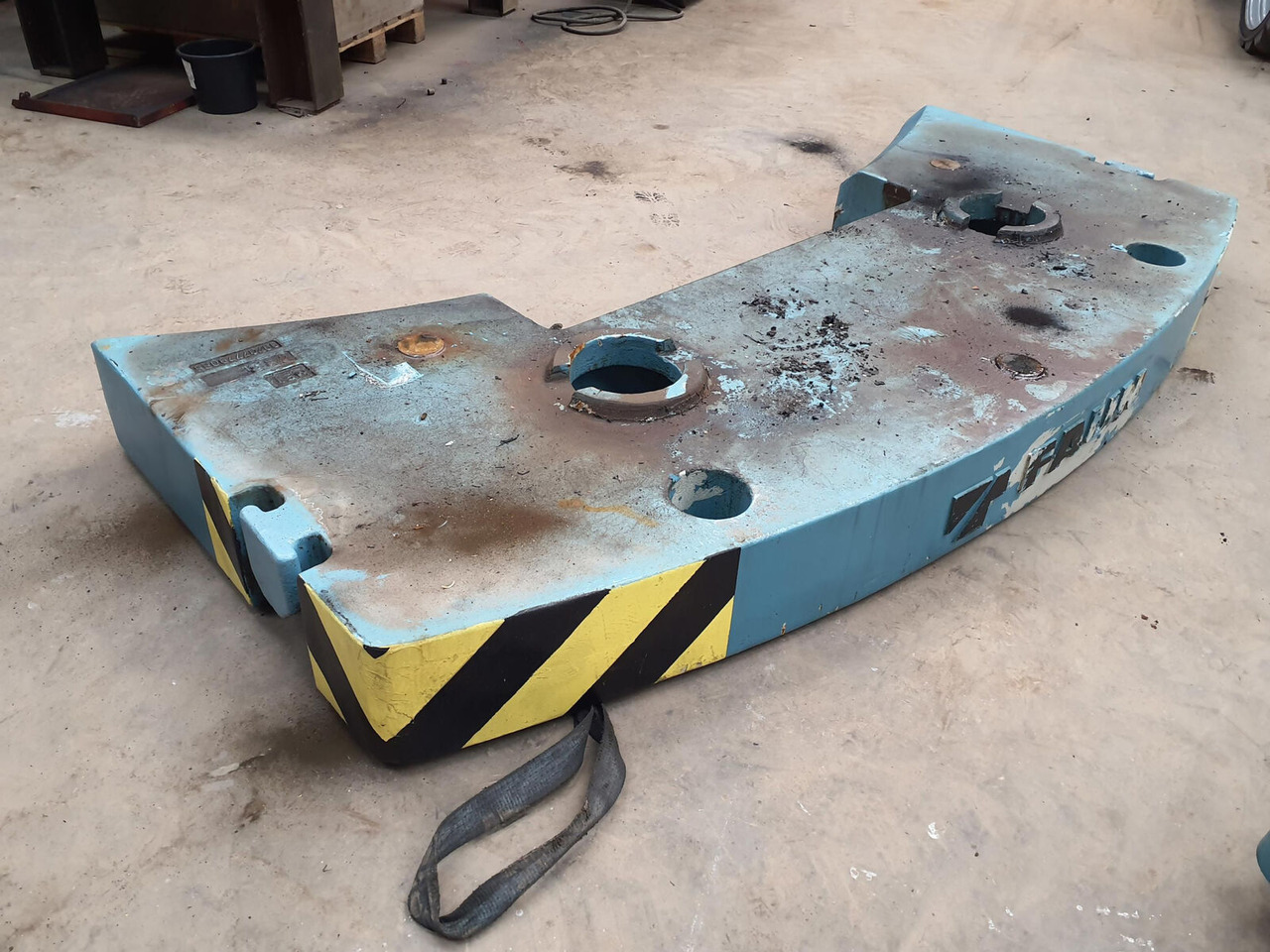 FAUN ATF 60-3 counterweight 3.1 ton - Atsvara - Autokranas: foto 2 FAUN ATF 60-3 counterweight 3.1 ton - Atsvara - Autokranas: foto 2