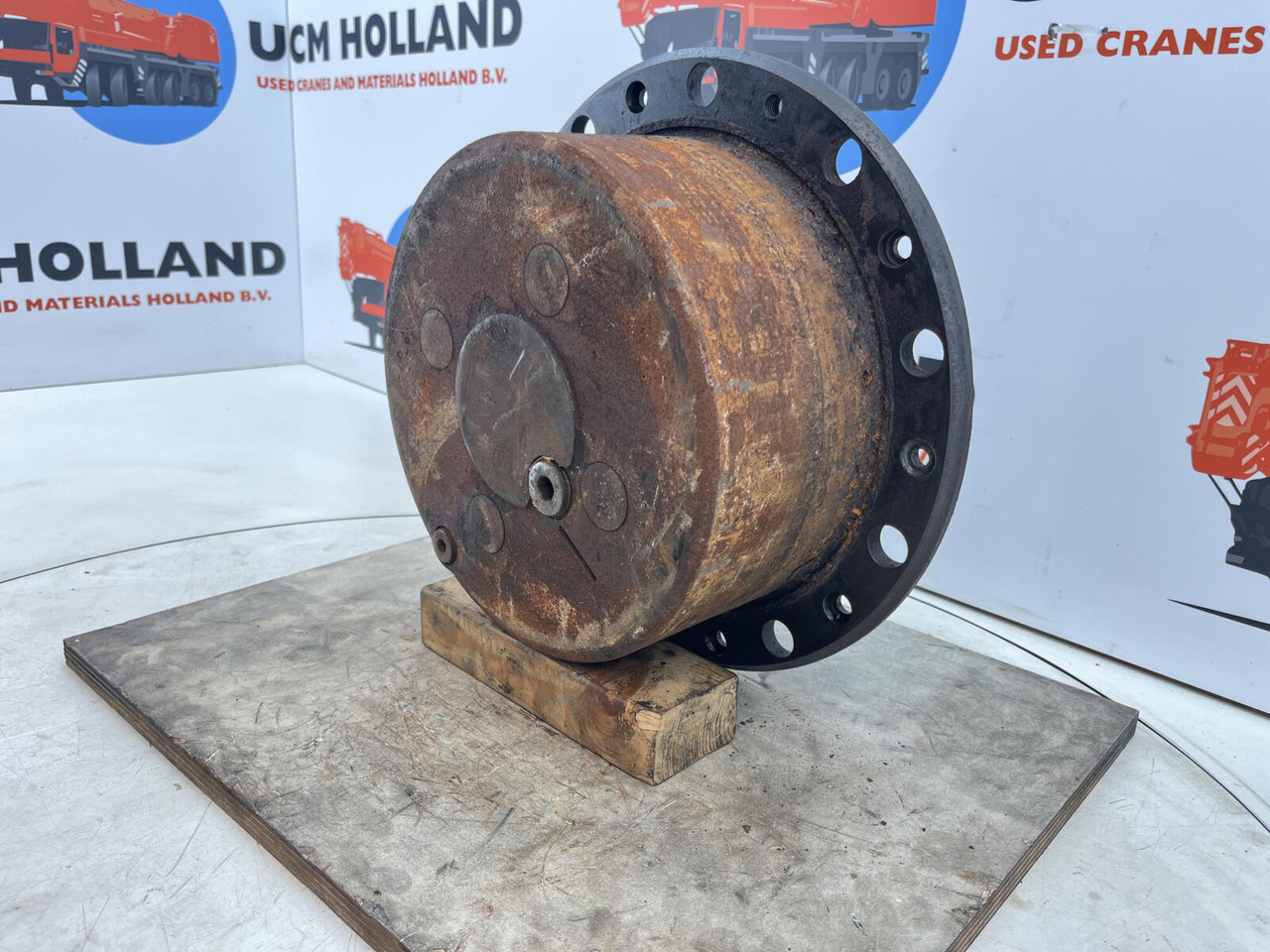 FAUN RTF 30-2 planetary gear 22-25-74-38-4pl-H137-46 - Šoninė pavara - Autokranas: foto 2 FAUN RTF 30-2 planetary gear 22-25-74-38-4pl-H137-46 - Šoninė pavara - Autokranas: foto 2
