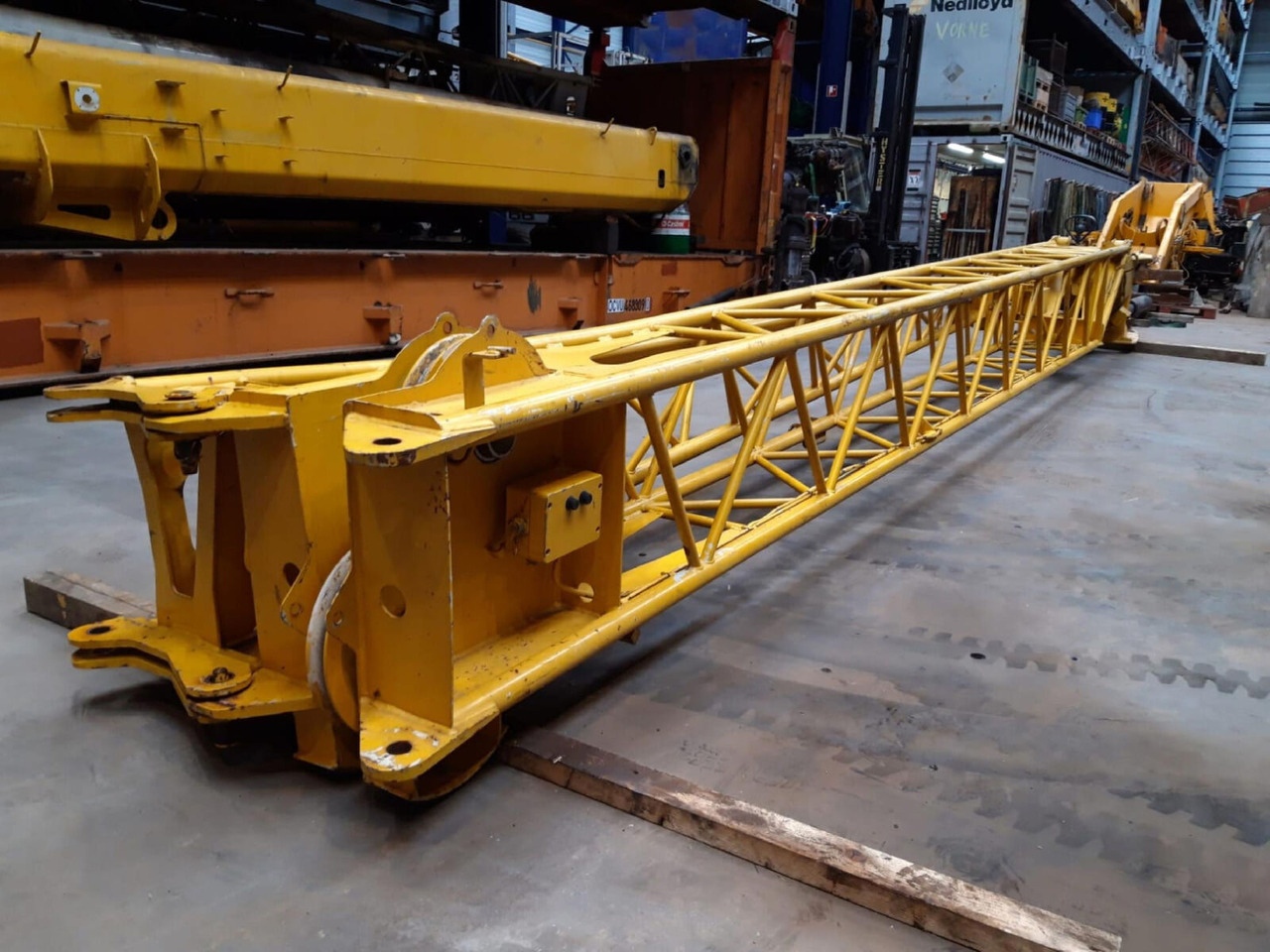 Grove GMK 2035 double jib - Strėlė - Autokranas: foto 4 Grove GMK 2035 double jib - Strėlė - Autokranas: foto 4