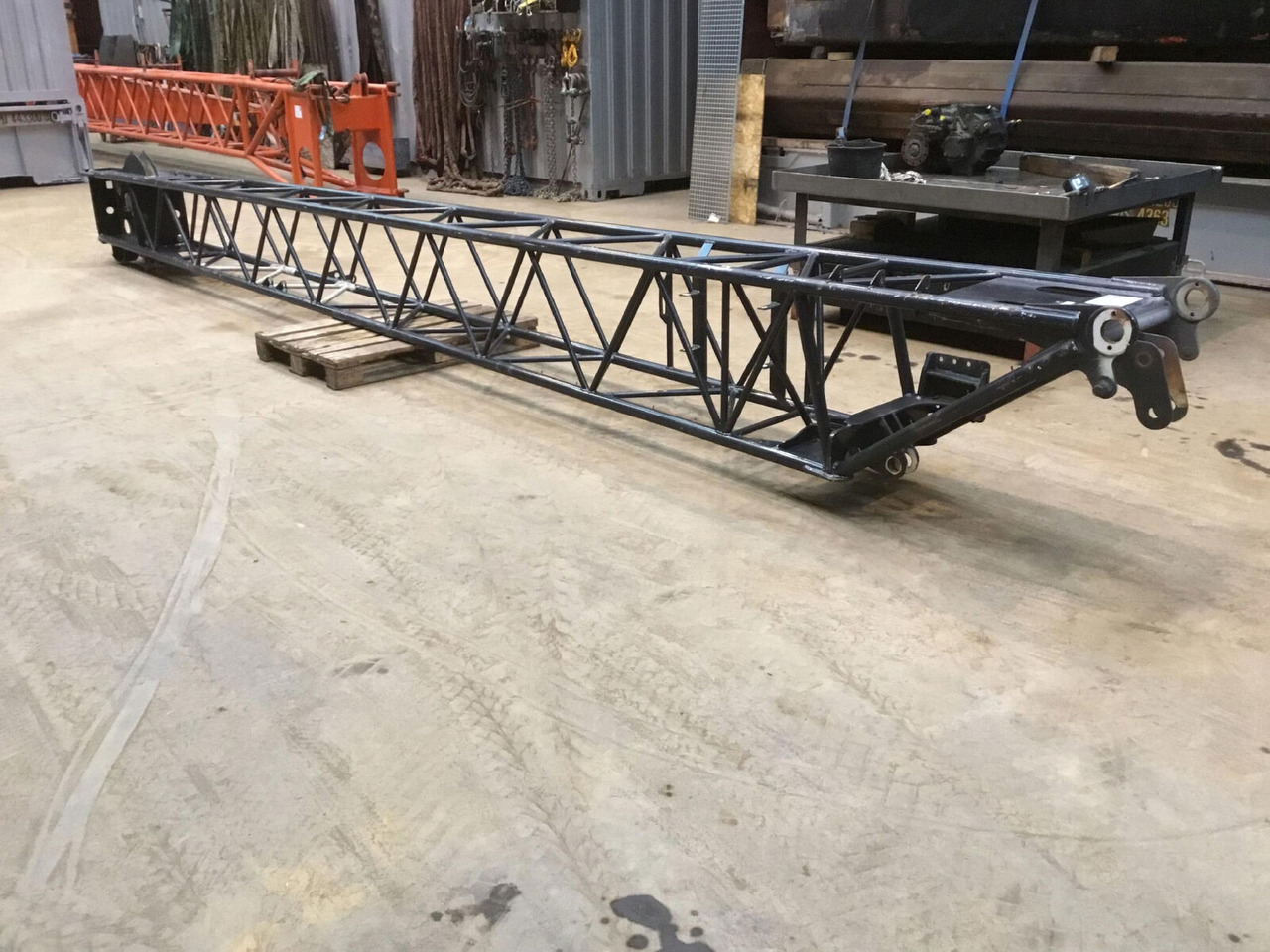 Grove GMK 3050/3055/4080-1/4080-2/4090 jib part - Strėlė - Autokranas: foto 1 Grove GMK 3050/3055/4080-1/4080-2/4090 jib part - Strėlė - Autokranas: foto 1