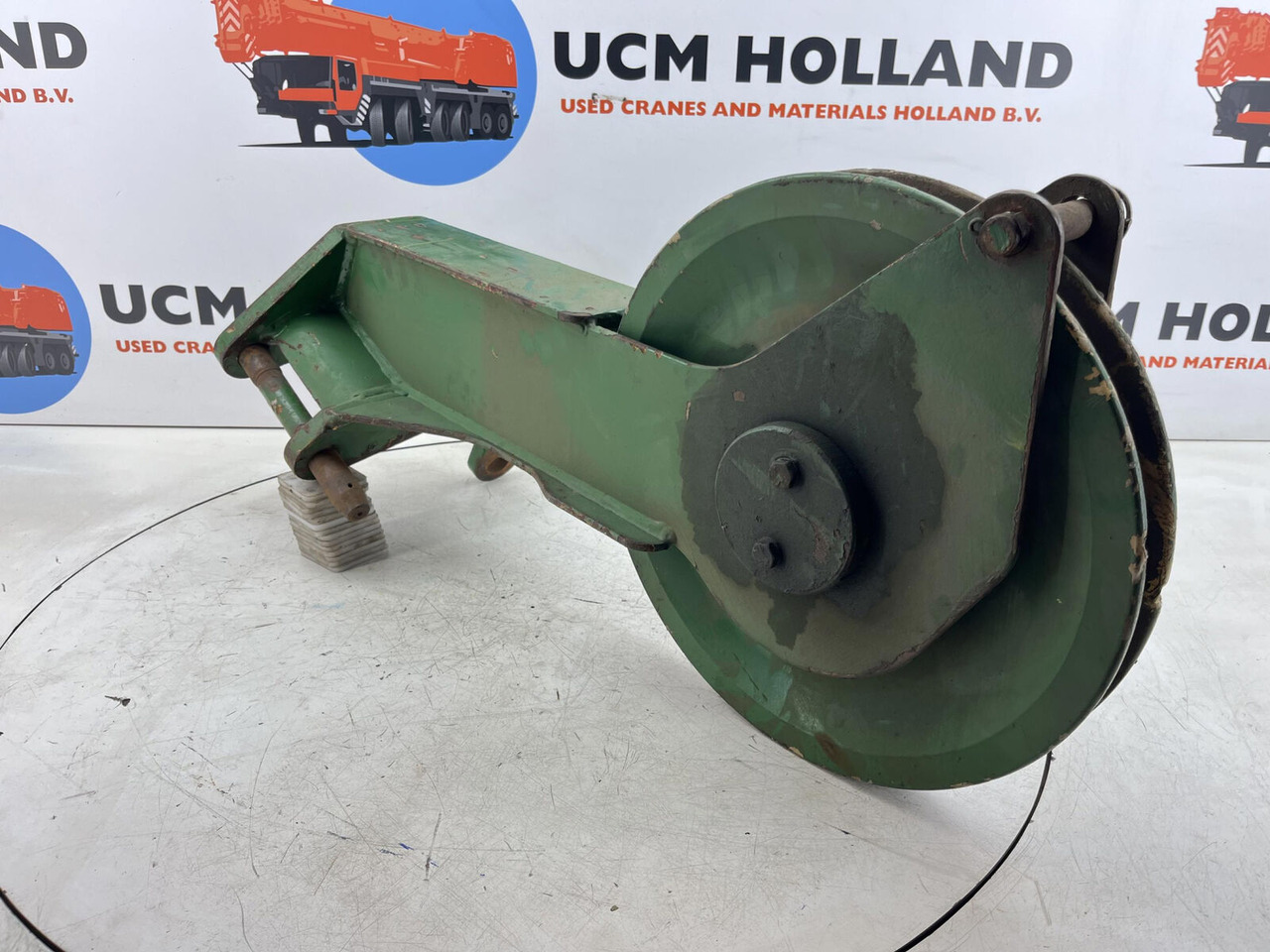 Grove GMK 3050 SHEAVE HEAD - Strėlė: foto 1 Grove GMK 3050 SHEAVE HEAD - Strėlė: foto 1