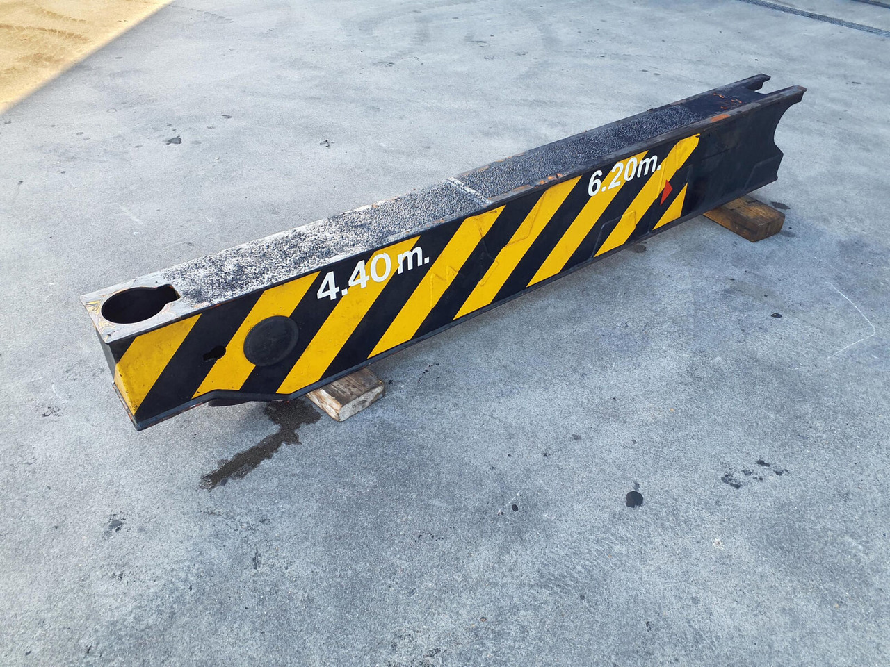 Grove GMK 3050 outrigger beam front - Pakaba - Autokranas: foto 2 Grove GMK 3050 outrigger beam front - Pakaba - Autokranas: foto 2