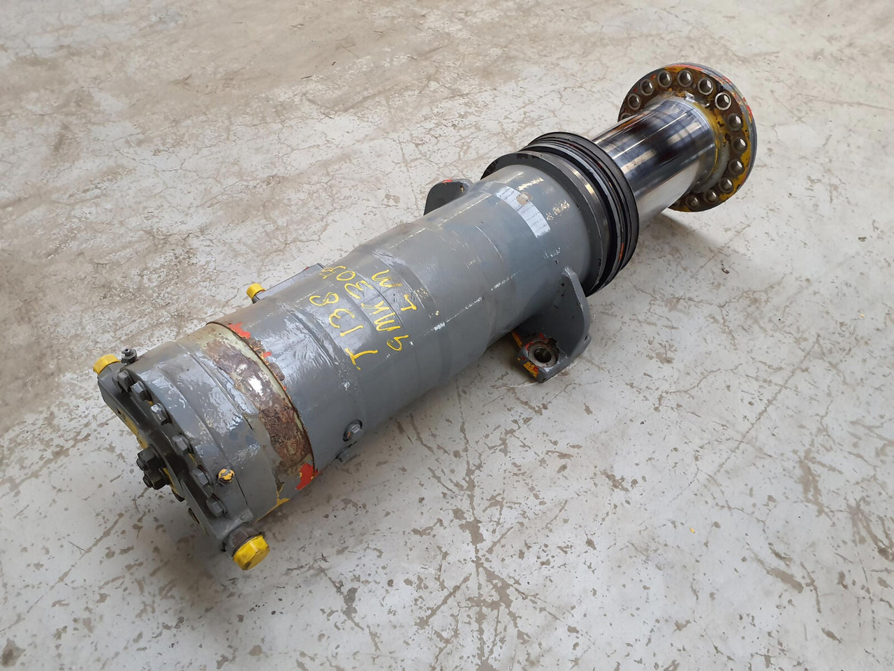 Grove GMK 3050 suspension cylinder - Hidraulinis cilindras - Kranas: foto 4 Grove GMK 3050 suspension cylinder - Hidraulinis cilindras - Kranas: foto 4