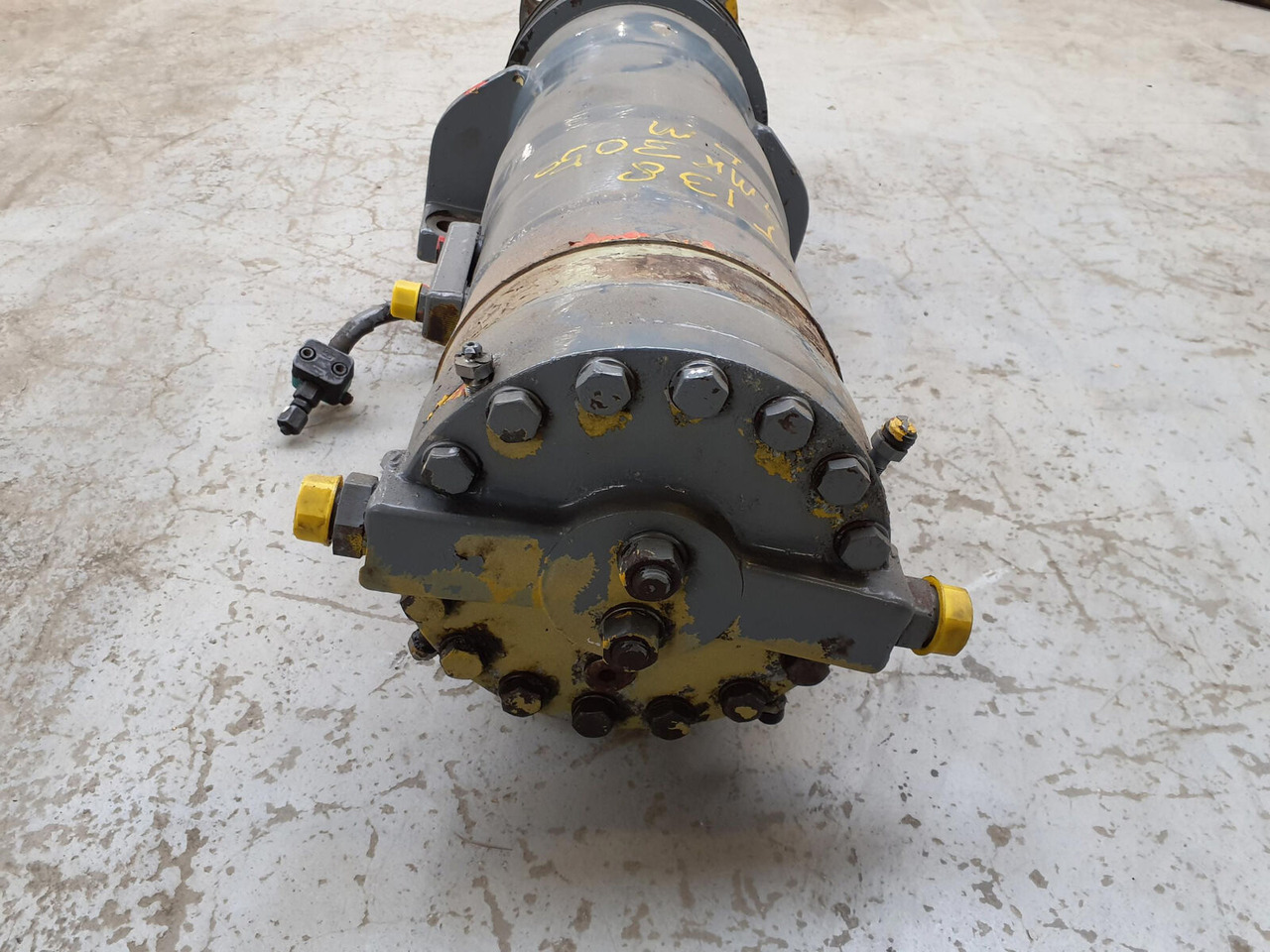 Grove GMK 3050 suspension cylinder - Hidraulinis cilindras - Kranas: foto 5 Grove GMK 3050 suspension cylinder - Hidraulinis cilindras - Kranas: foto 5