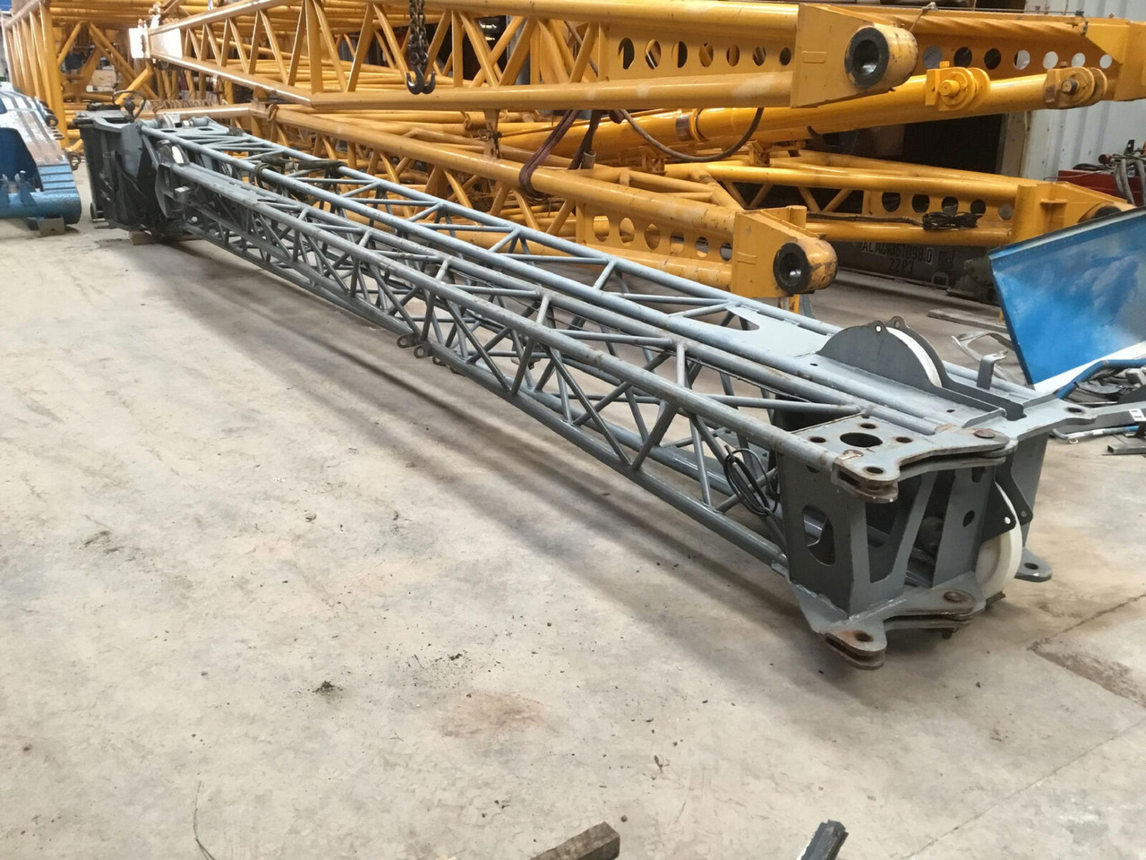 Grove GMK 3055 double folding Jib - Strėlė - Autokranas: foto 2 Grove GMK 3055 double folding Jib - Strėlė - Autokranas: foto 2