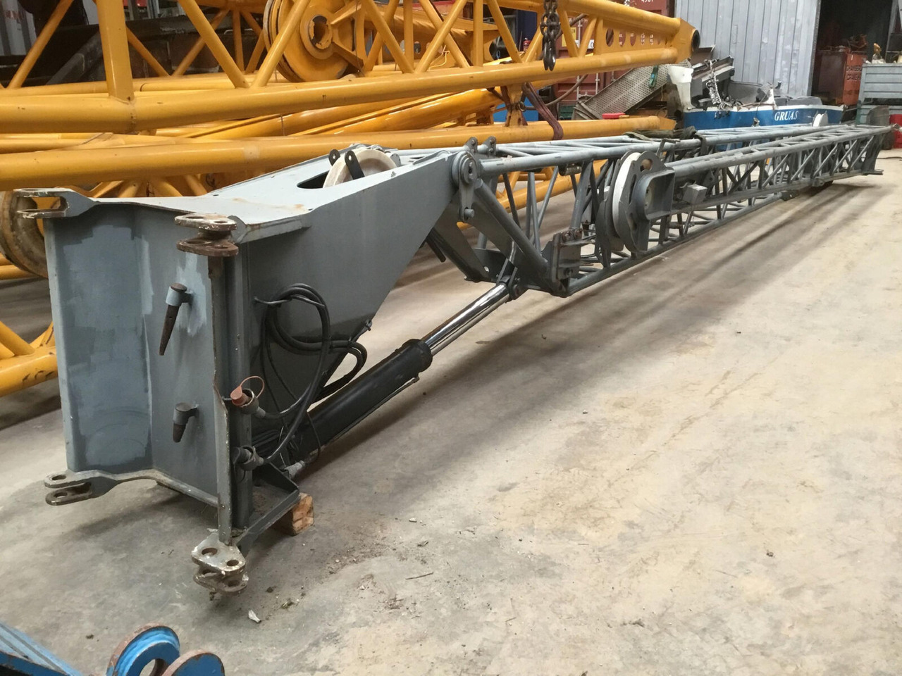 Grove GMK 3055 double folding Jib - Strėlė - Autokranas: foto 1 Grove GMK 3055 double folding Jib - Strėlė - Autokranas: foto 1