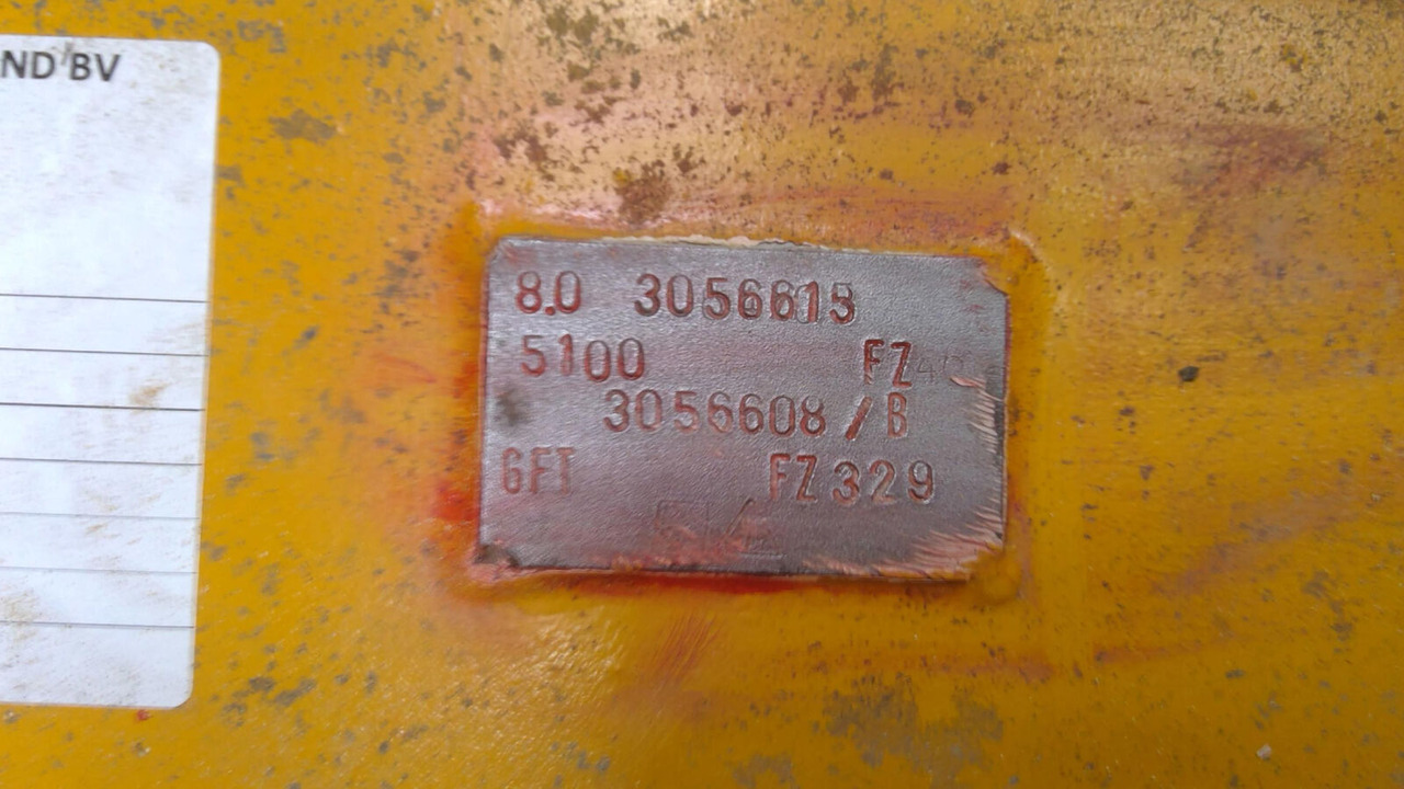 Grove GMK 5100 main boom extensions 8m - Strėlė - Autokranas: foto 5 Grove GMK 5100 main boom extensions 8m - Strėlė - Autokranas: foto 5