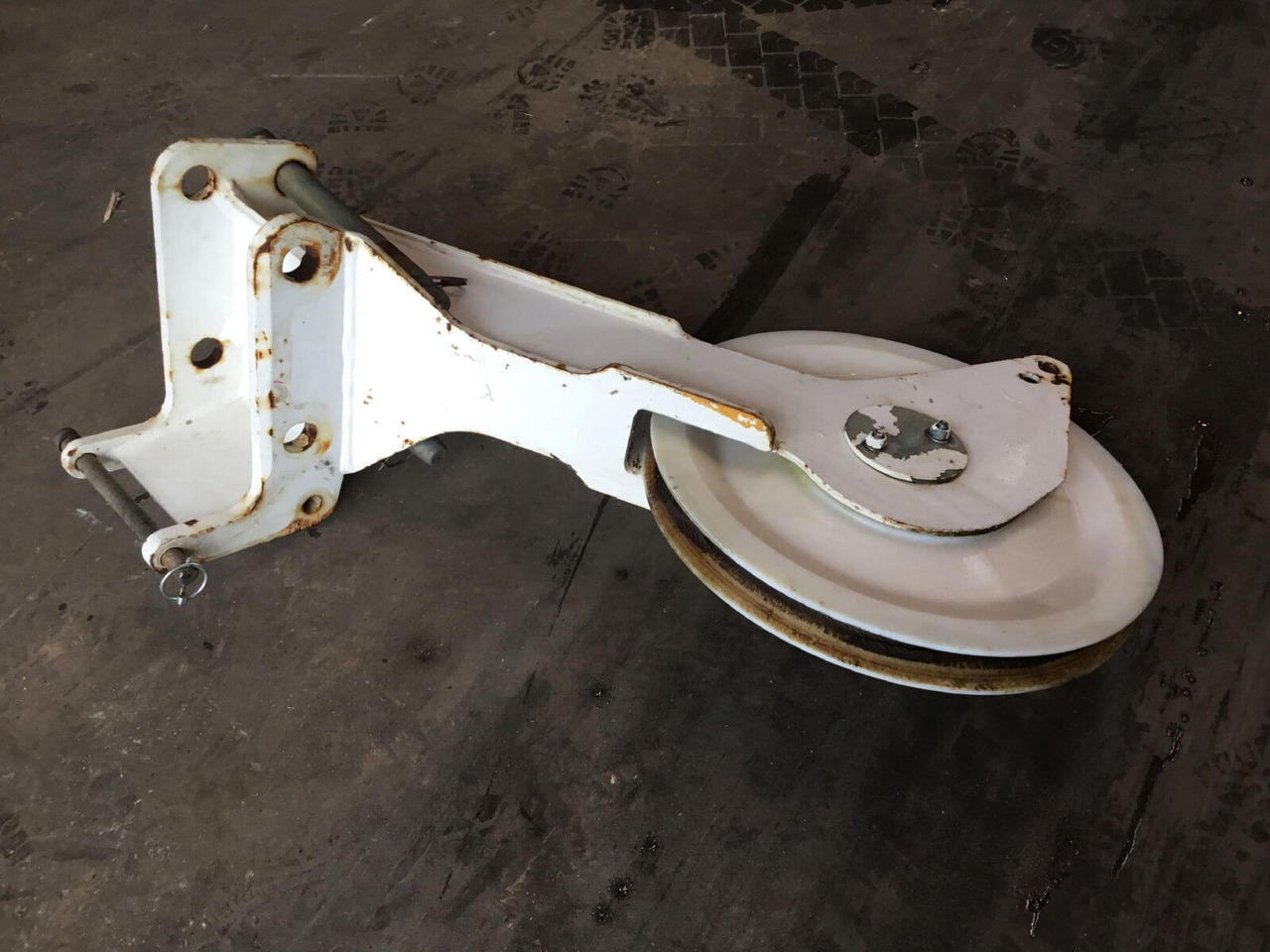 Grove GMK 5100 runner - Strėlė - Autokranas: foto 2 Grove GMK 5100 runner - Strėlė - Autokranas: foto 2