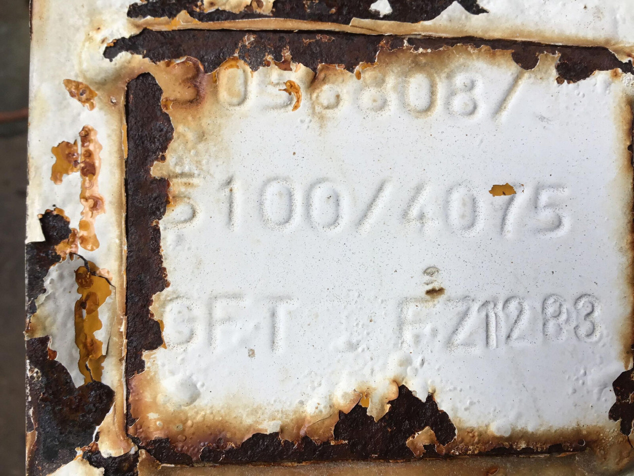 Grove GMK 5100 runner - Strėlė - Autokranas: foto 5 Grove GMK 5100 runner - Strėlė - Autokranas: foto 5