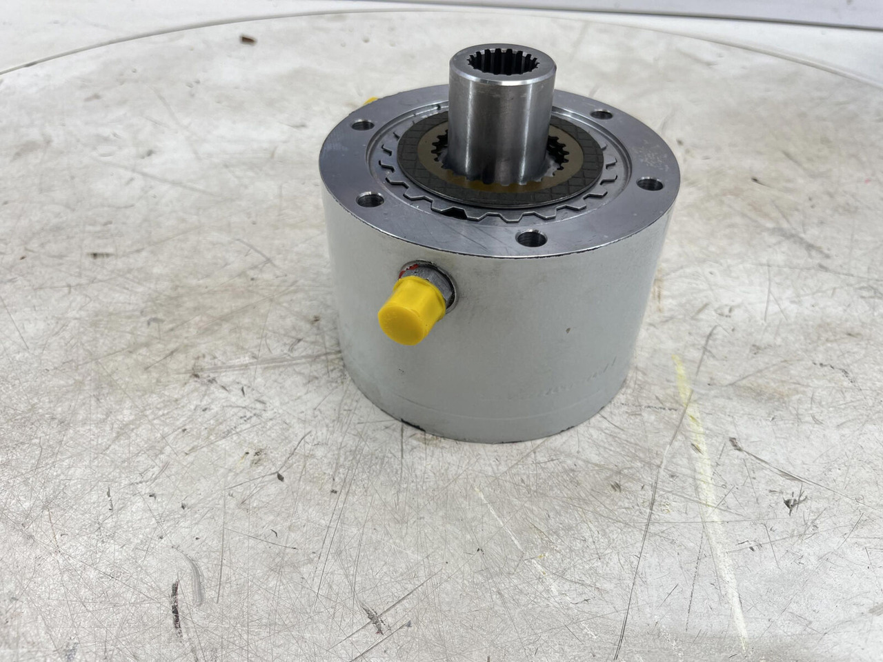 Grove GMK 5150 multiple-disk brake slewing gear - Posūkio reduktorius - Kranas: foto 2 Grove GMK 5150 multiple-disk brake slewing gear - Posūkio reduktorius - Kranas: foto 2