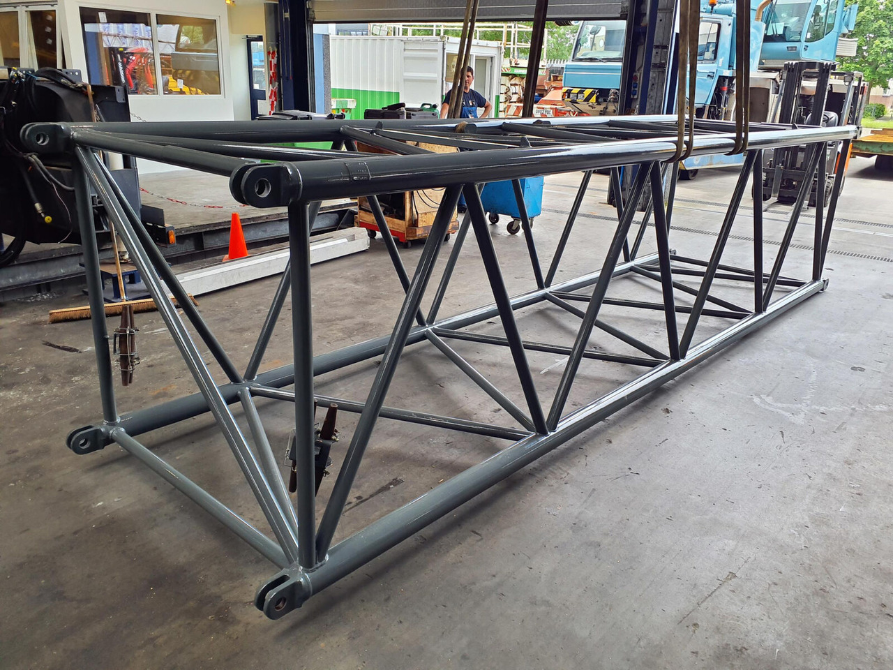 Grove GMK 6400 jib 6m insert C - Strėlė - Autokranas: foto 4 Grove GMK 6400 jib 6m insert C - Strėlė - Autokranas: foto 4