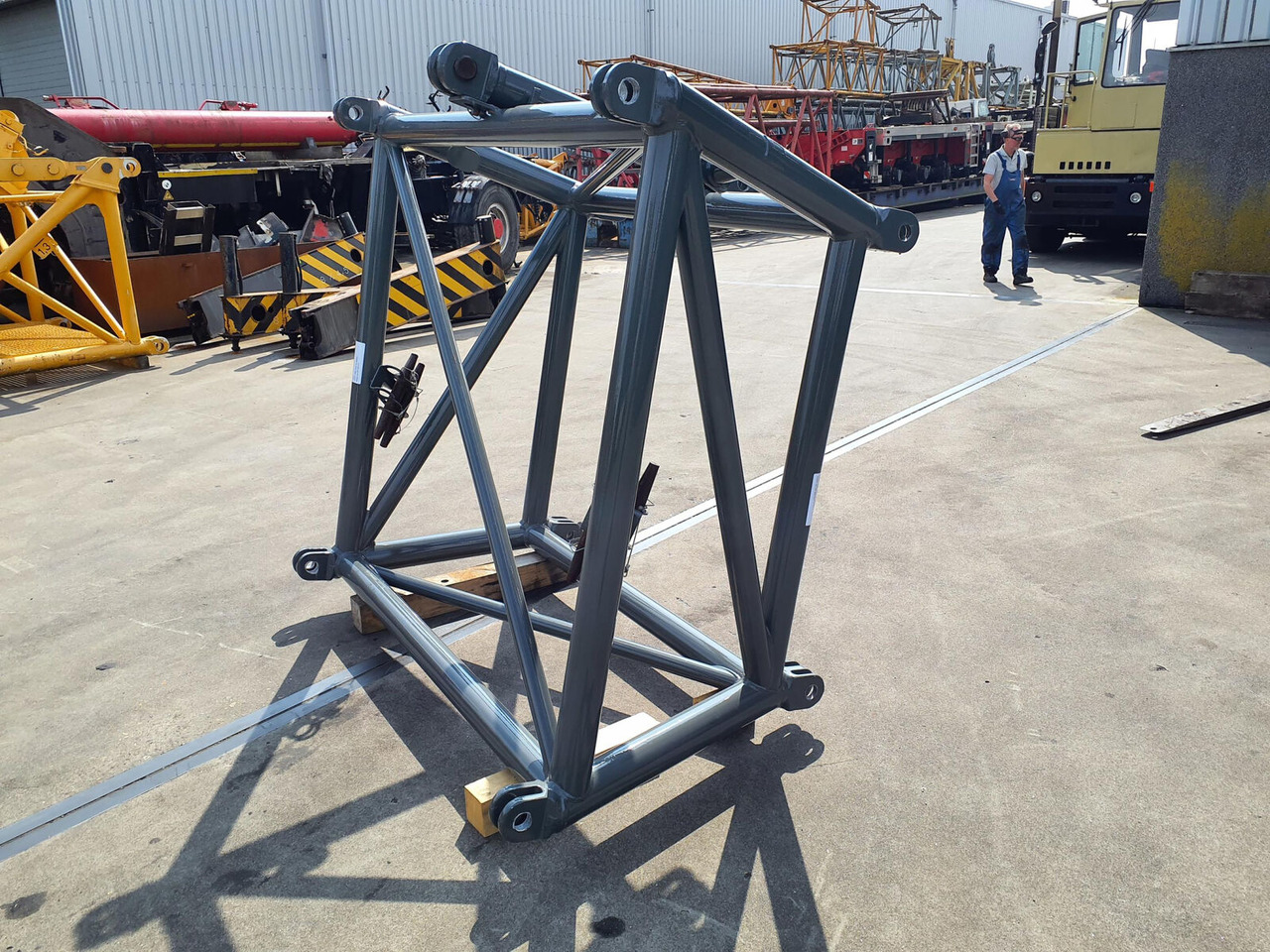 Grove GMK 6400 jib adapter - Strėlė - Autokranas: foto 4 Grove GMK 6400 jib adapter - Strėlė - Autokranas: foto 4