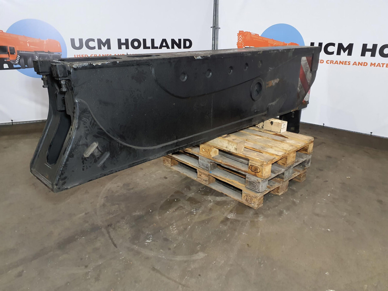 Grove GMK 6400 outrigger beam front - Pakaba - Autokranas: foto 4 Grove GMK 6400 outrigger beam front - Pakaba - Autokranas: foto 4